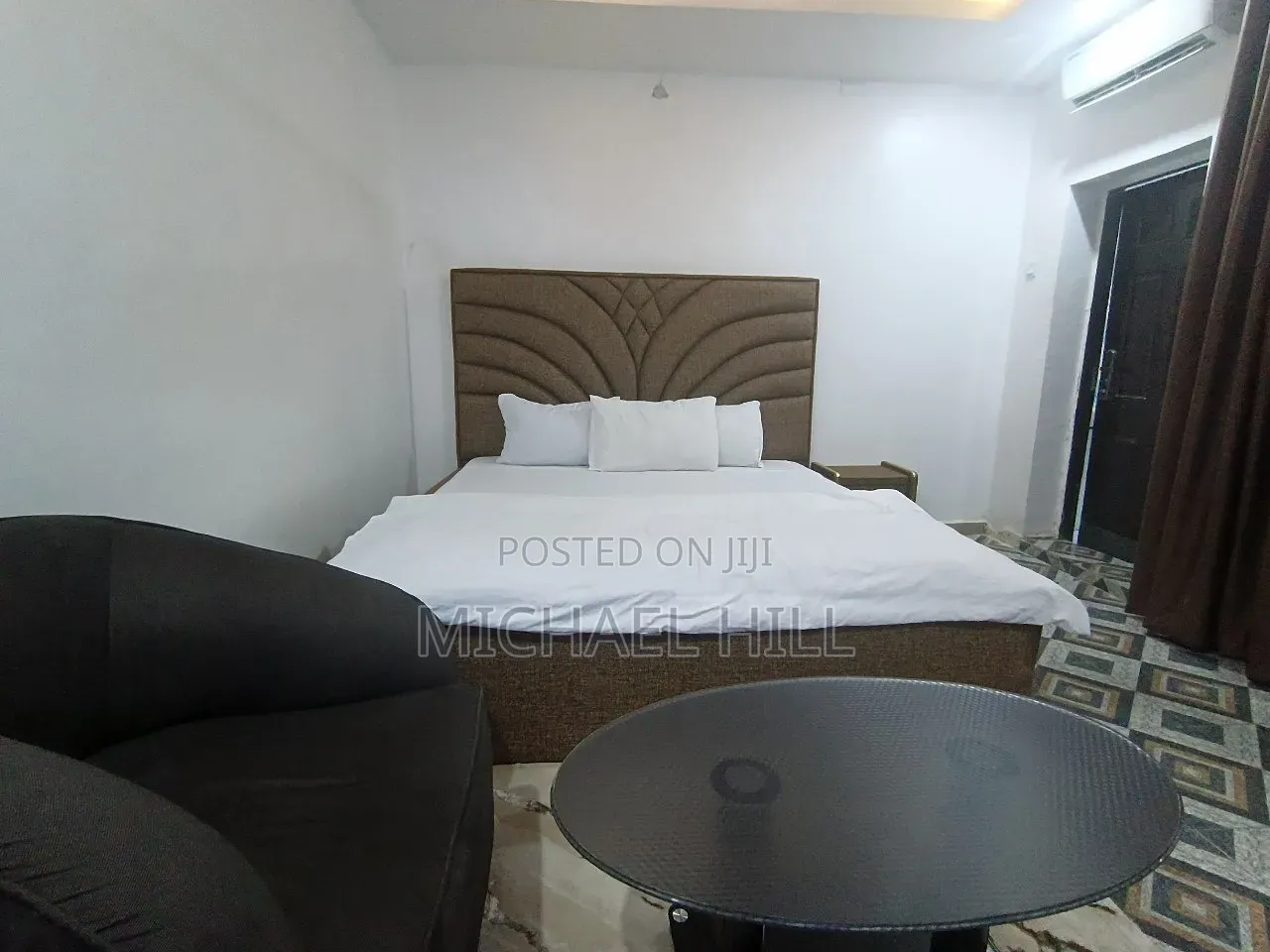 Modest Self-Con Apartment