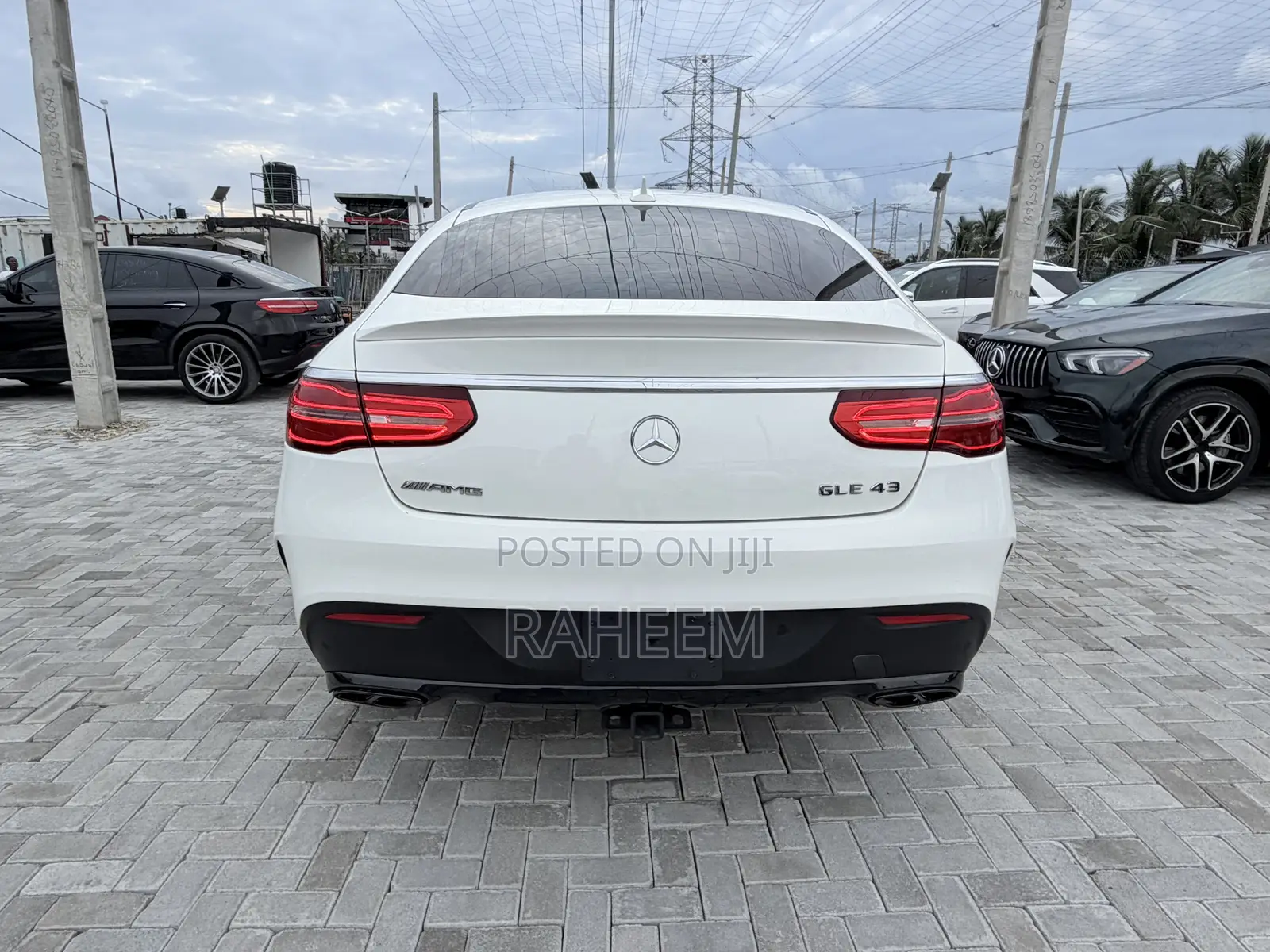 Mercedes-Benz GLE-Class AMG GLE 43 4MATIC 2017 White