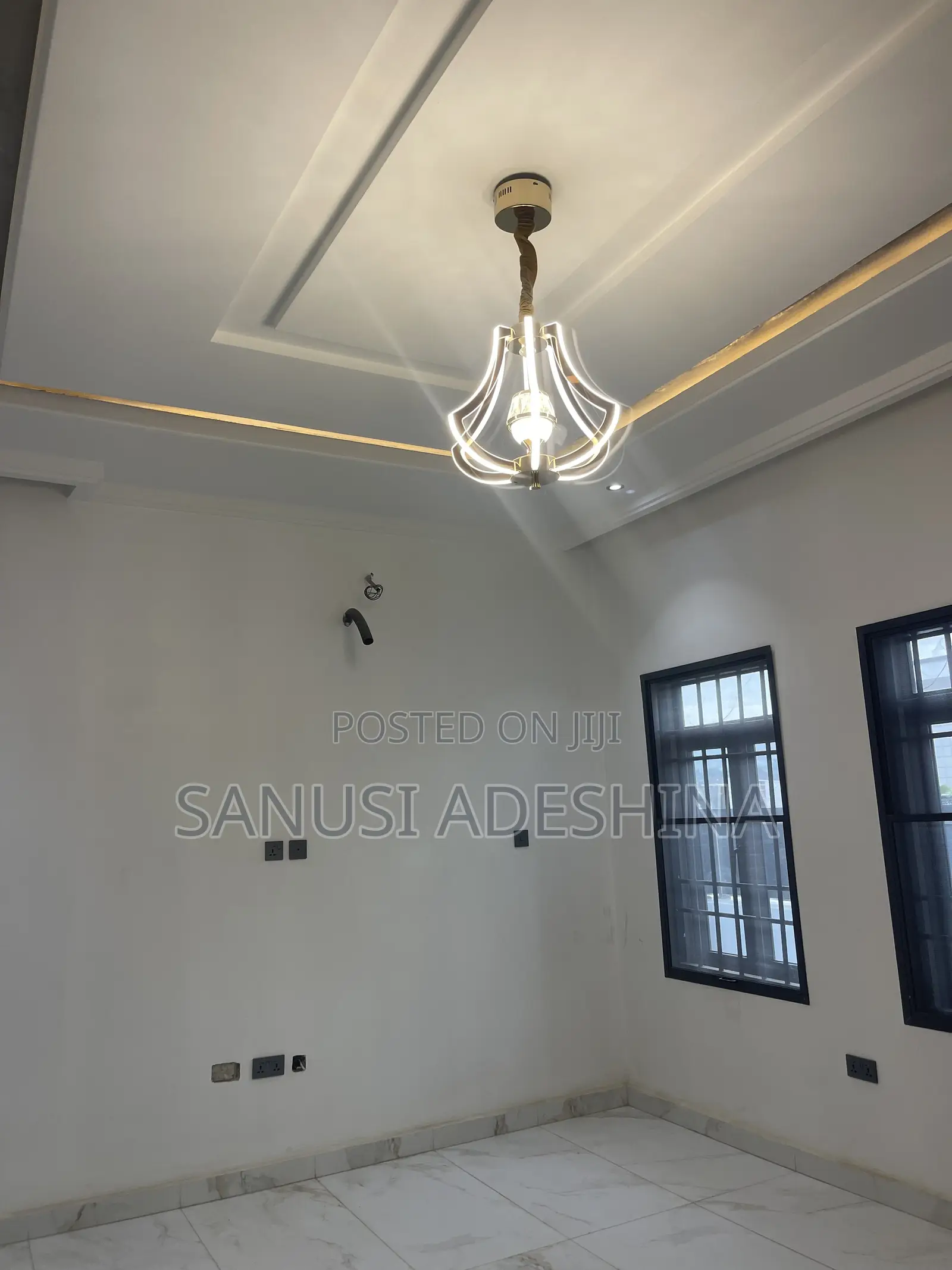 5bdrm Duplex in Jahi Gilmore,Fct for sale
