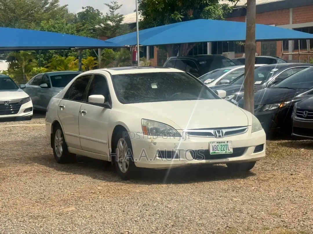 Honda Accord 2006 White