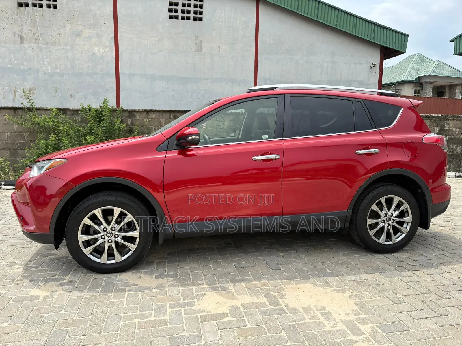 Toyota RAV4 Limited AWD (2.5L 4cyl 6A) 2016 Red