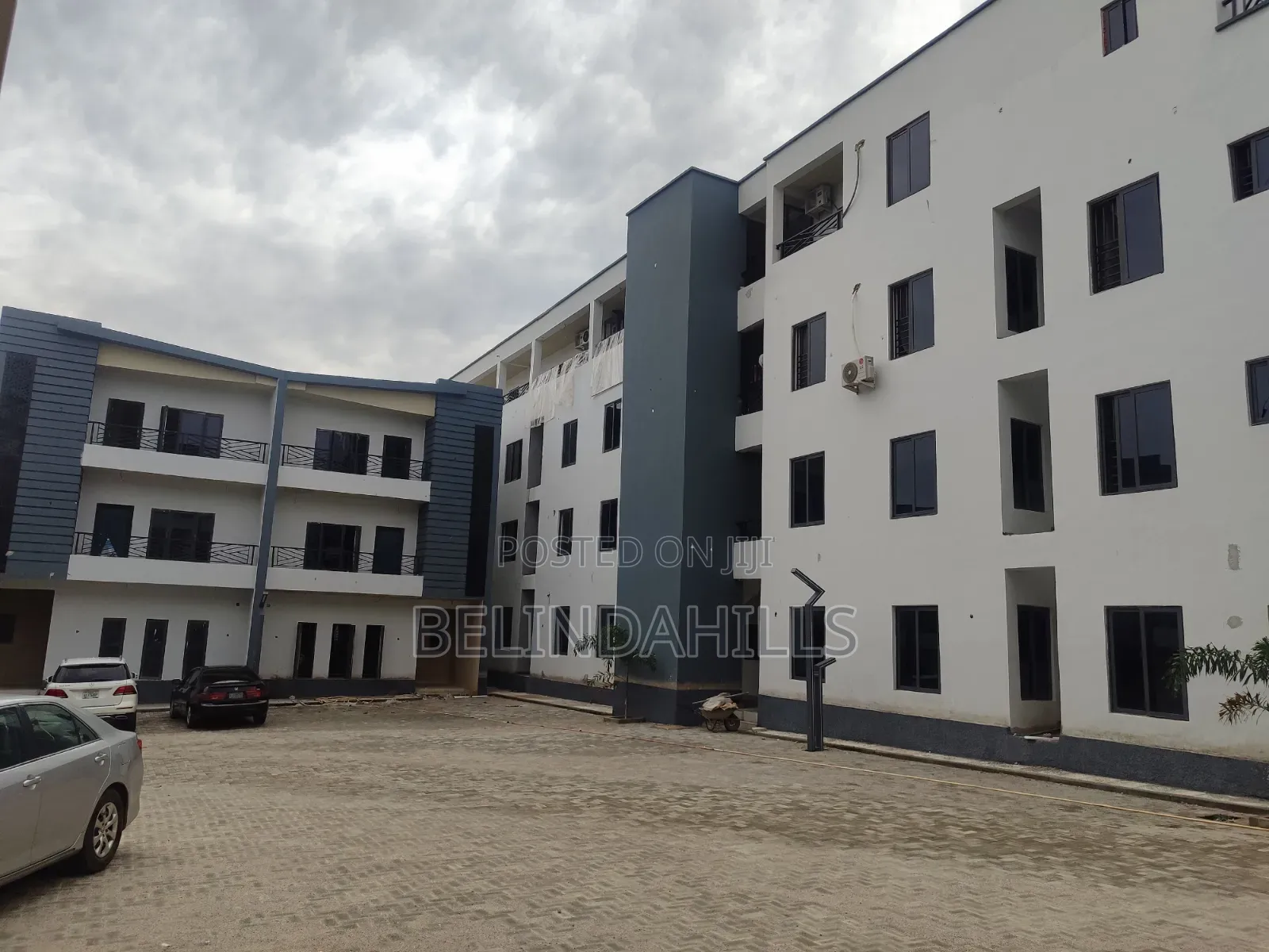 5bdrm Townhouse / Terrace in Katampe (Main) for rent