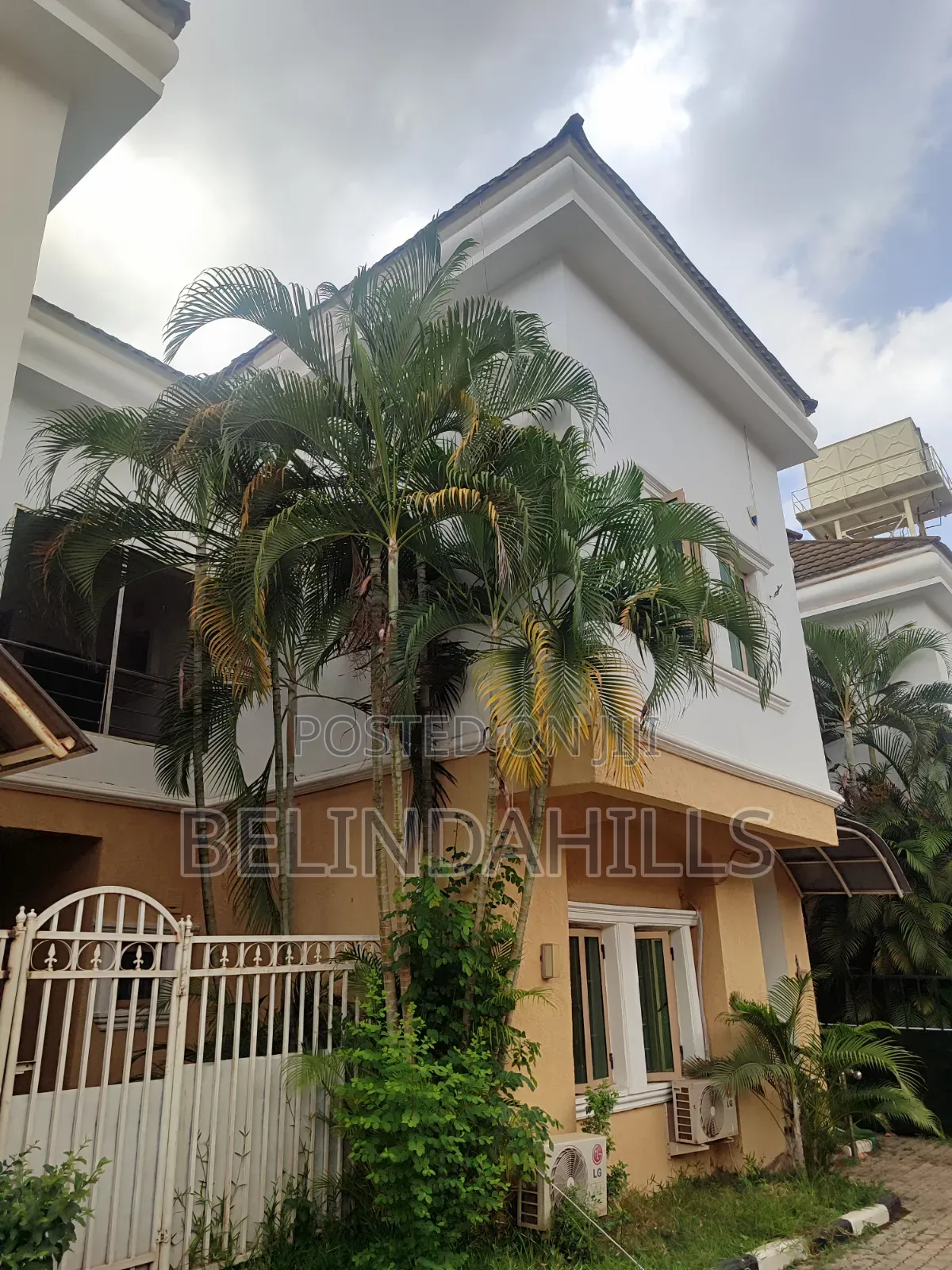 4bdrm Townhouse / Terrace in Maitama for rent
