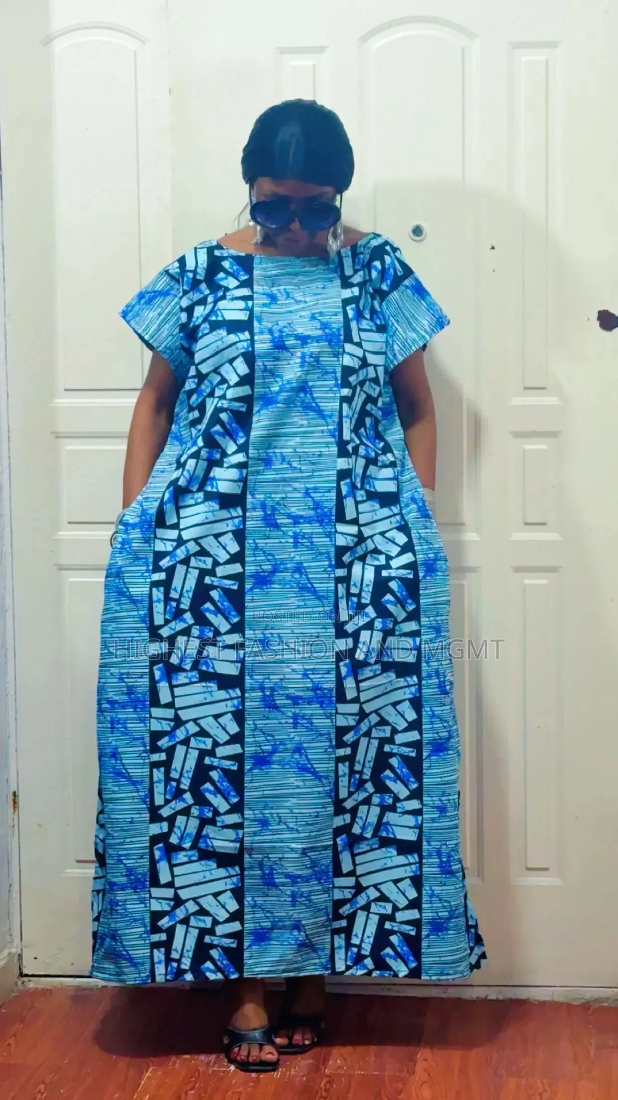 Gown With v-Back - Style 891