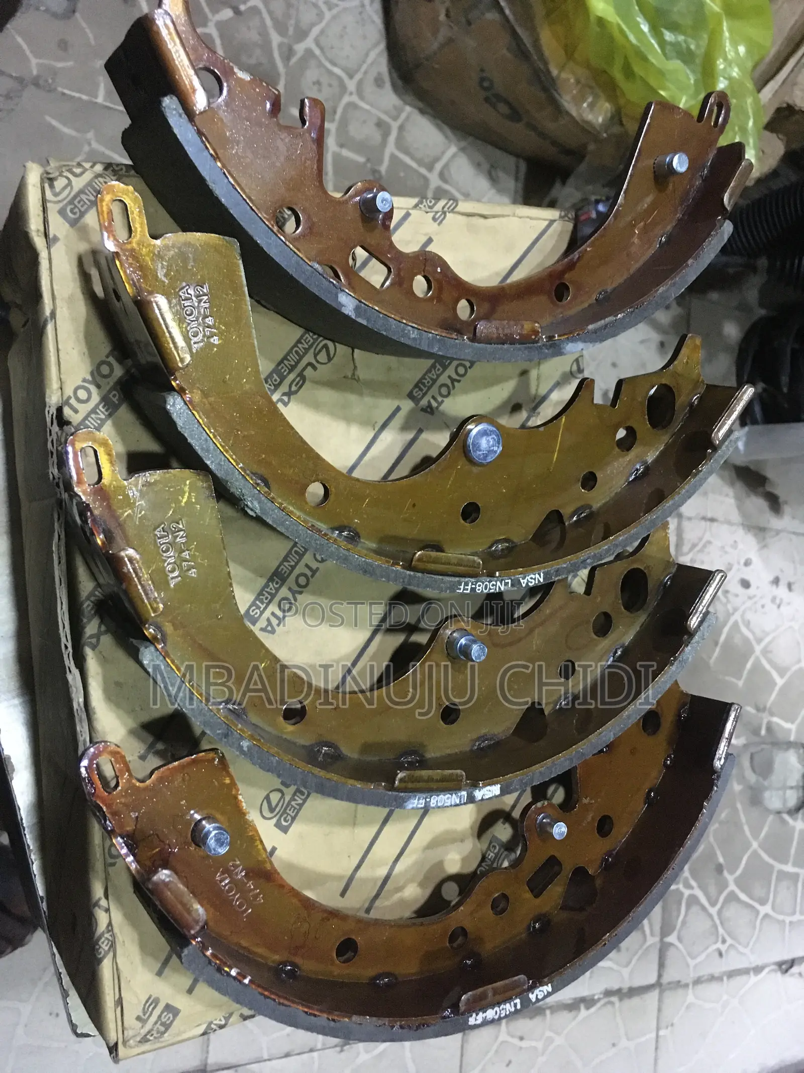 Brake Lining Hilux 2015