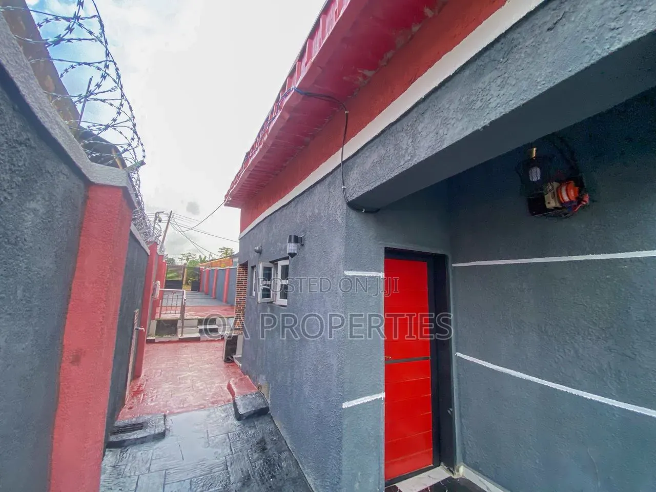 3bdrm Bungalow in Ibadan for sale