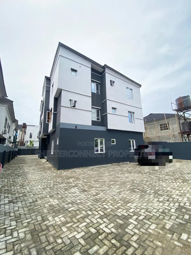 2bdrm Apartment in Sangotedo for sale
