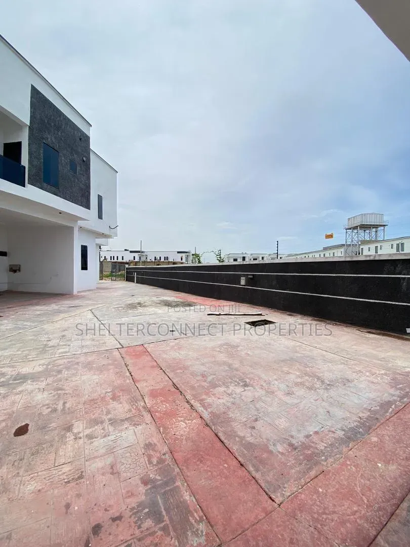 3bdrm Duplex in Abraham Adesanya Estate for sale