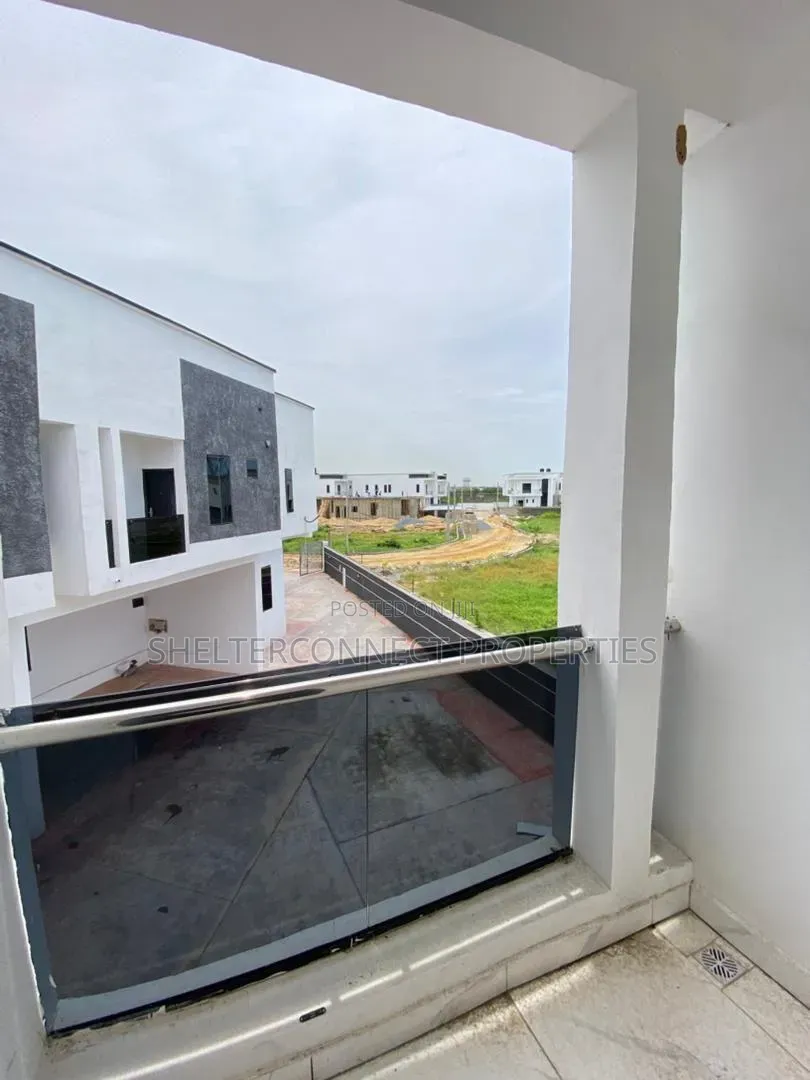 3bdrm Duplex in Abraham Adesanya Estate for sale