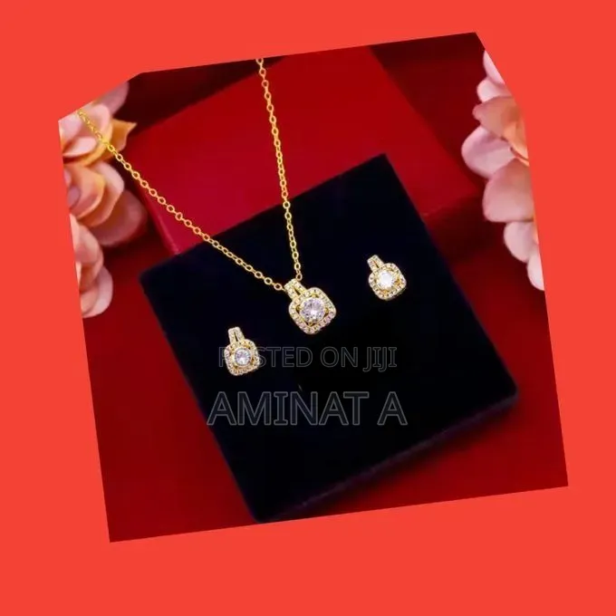 Crystal Diamond Stone Necklace Earrings Set