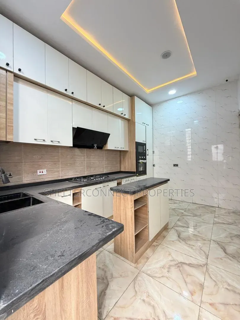 3bdrm Duplex in Abraham Adesanya Estate for sale