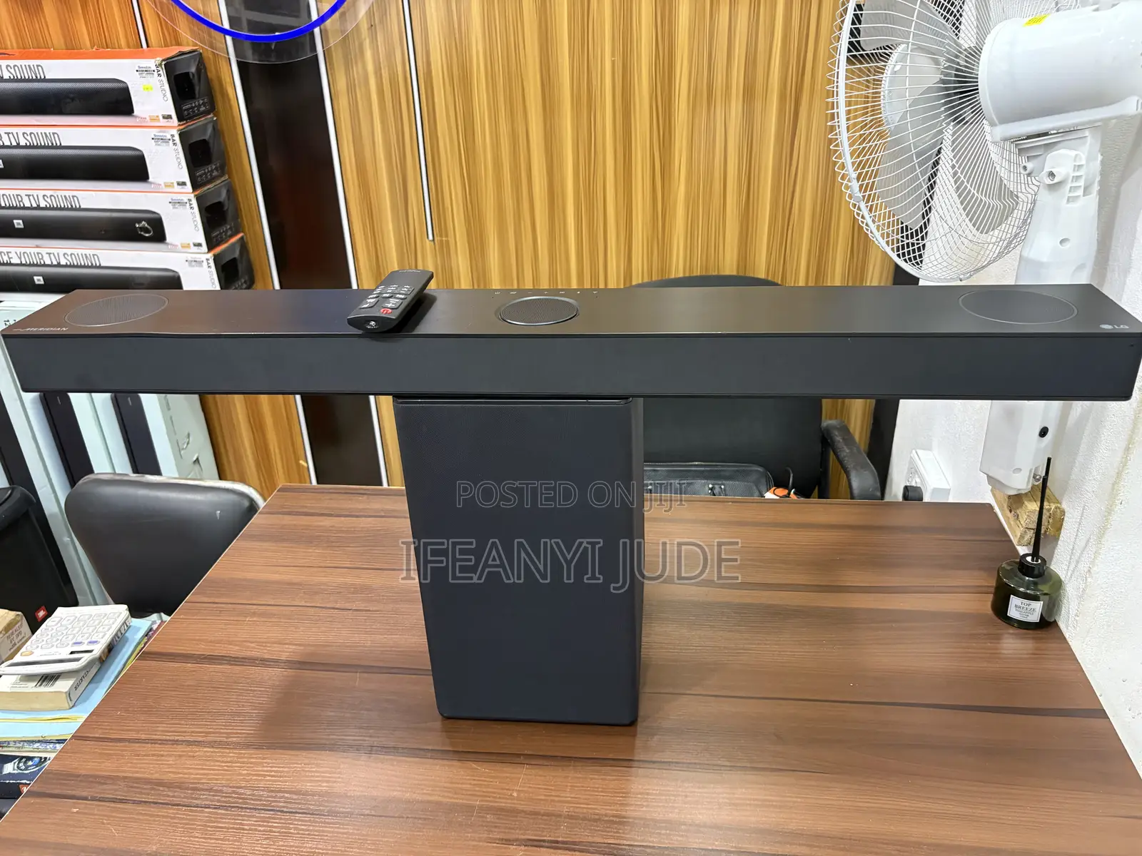 Lg S80qr Is a Premium 5.1.3-Channel Soundbar