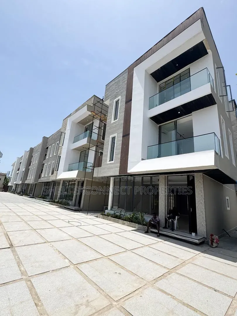 5bdrm Duplex in Ikoyi S.W for sale