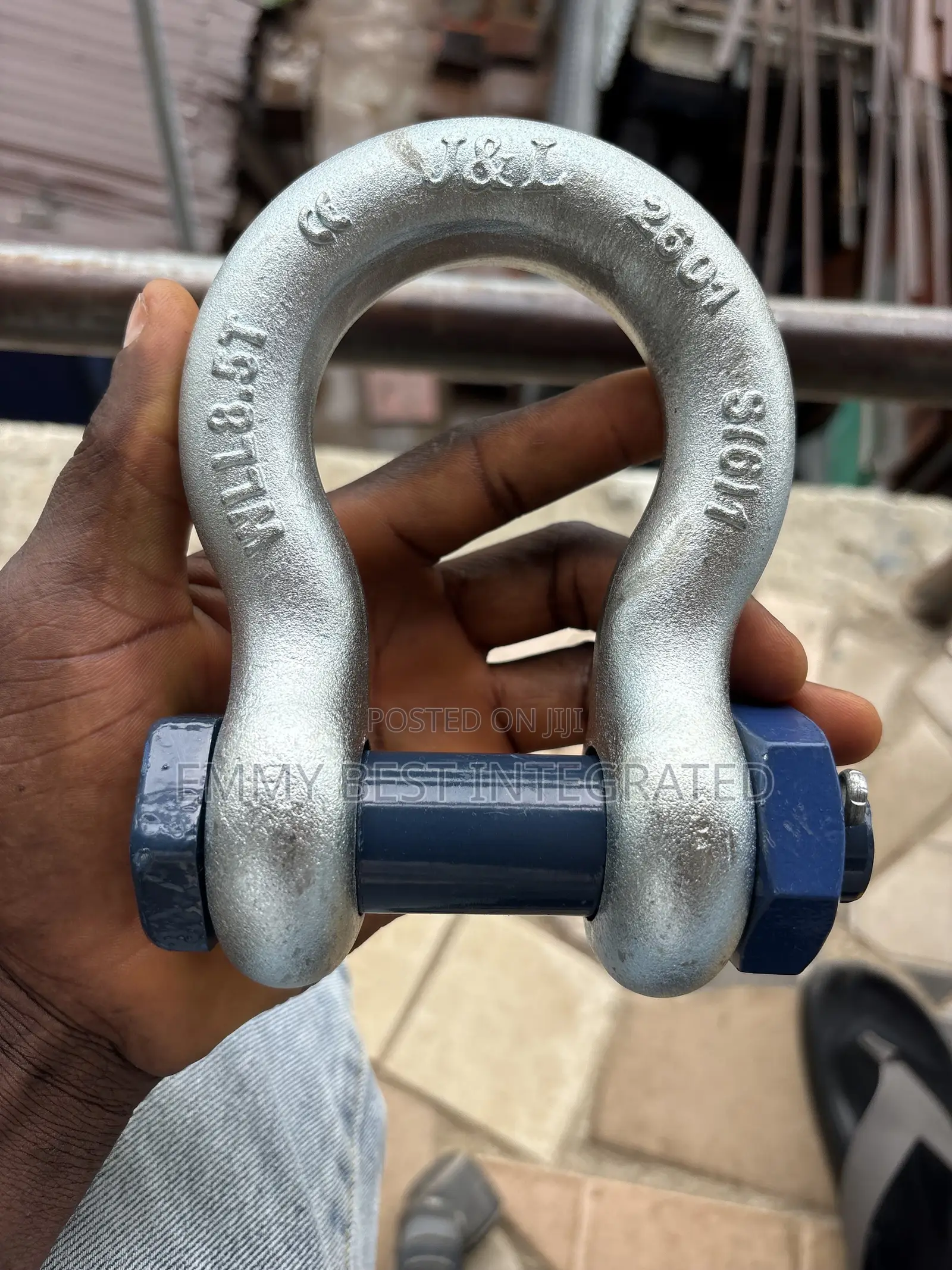 Bolt-Type Anchor Bow Shackle