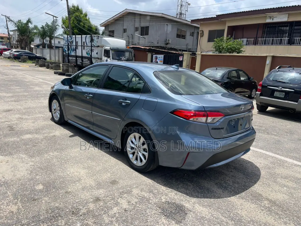 Toyota Corolla LE 2020 Blue