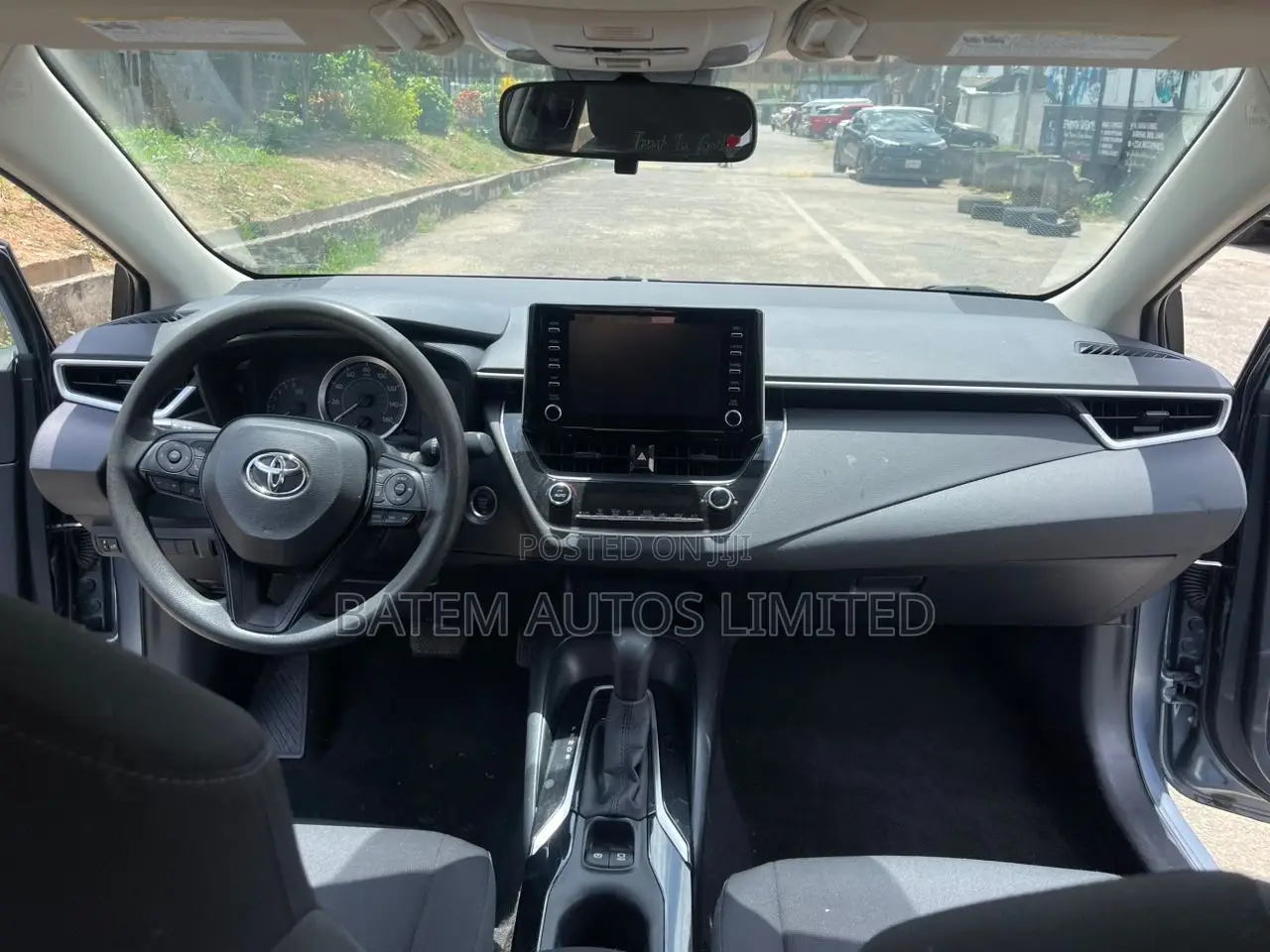 Toyota Corolla LE 2020 Blue