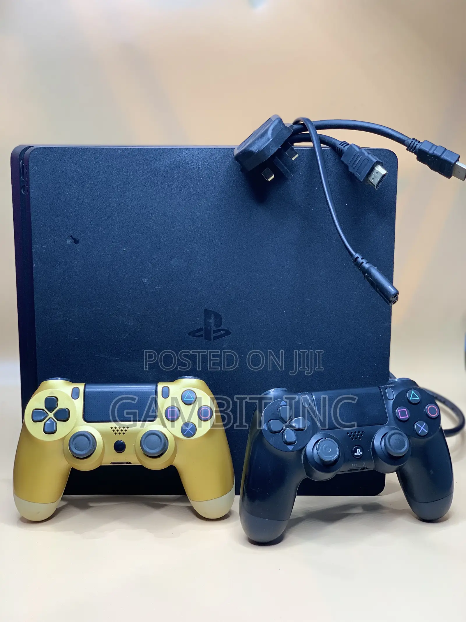 Preowned Playstation 4 Slim Console 1tb With 2 Controllers