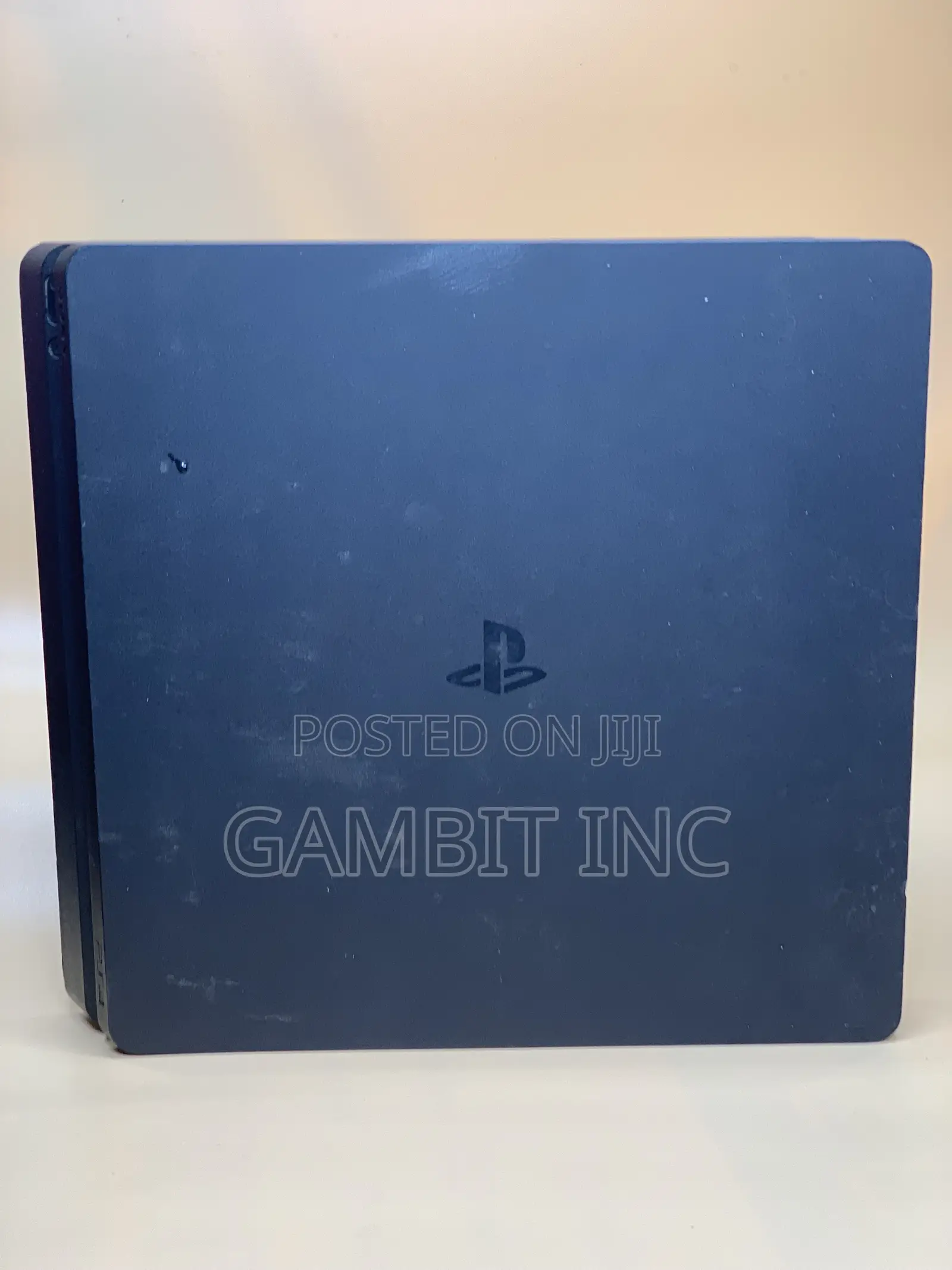 Preowned Playstation 4 Slim Console 1tb With 2 Controllers