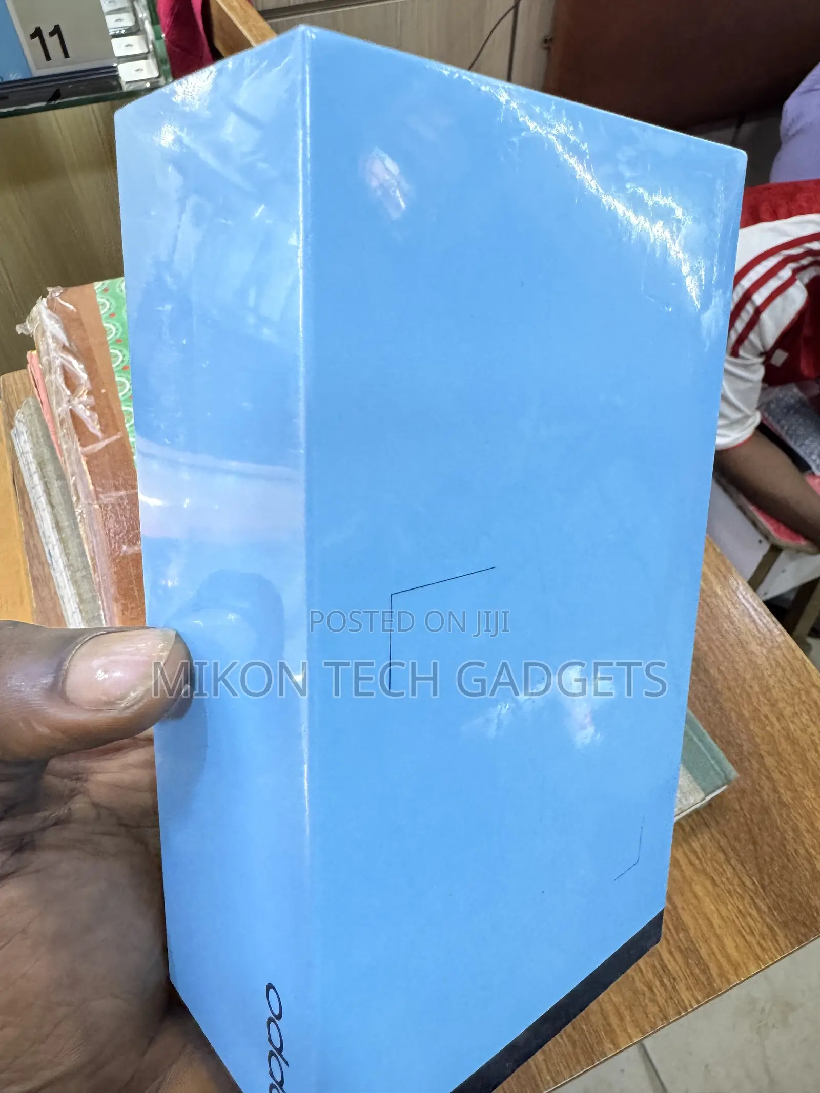 New Oppo Reno6 5G 256 GB Blue