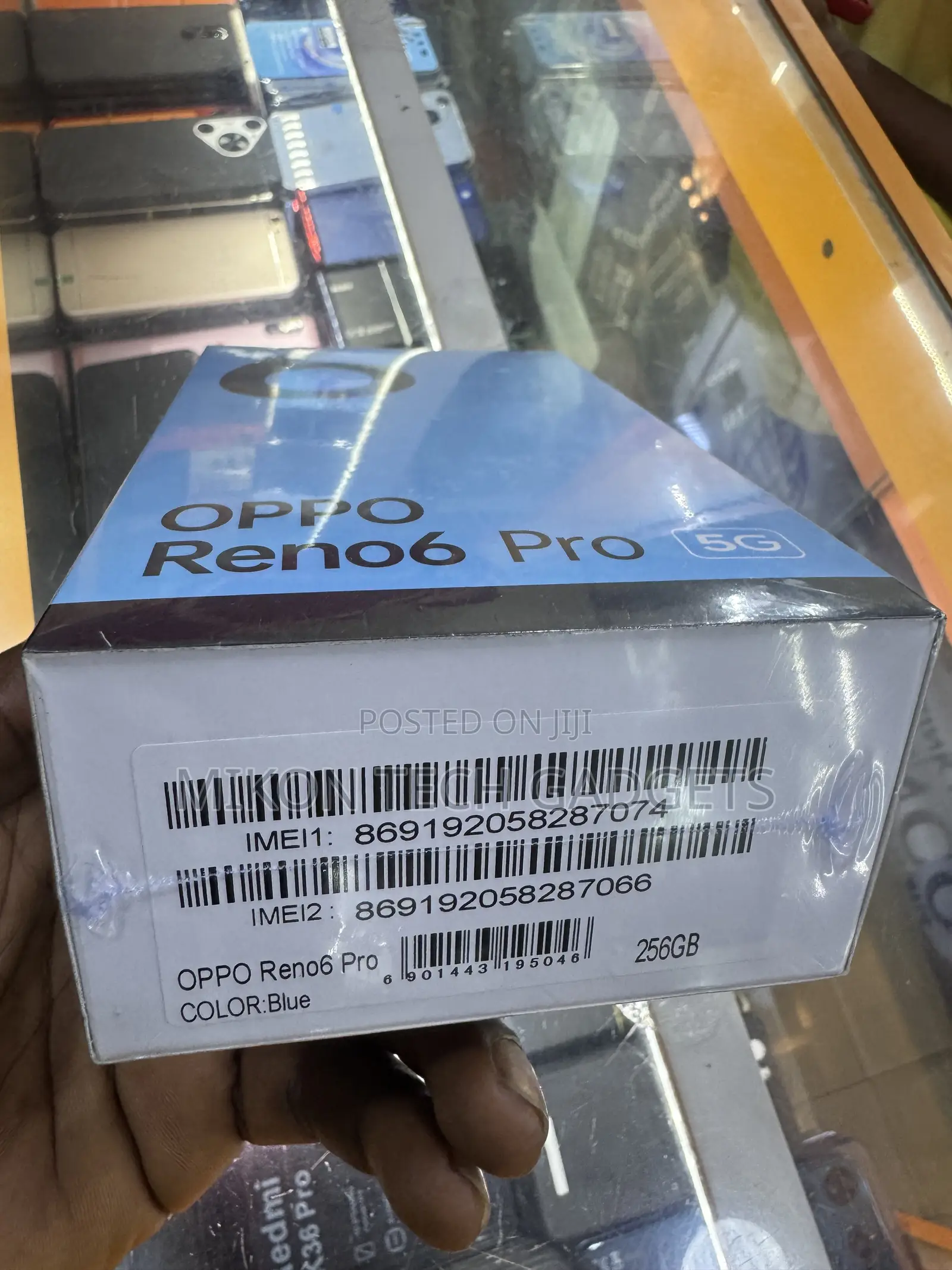 New Oppo Reno6 5G 256 GB Blue