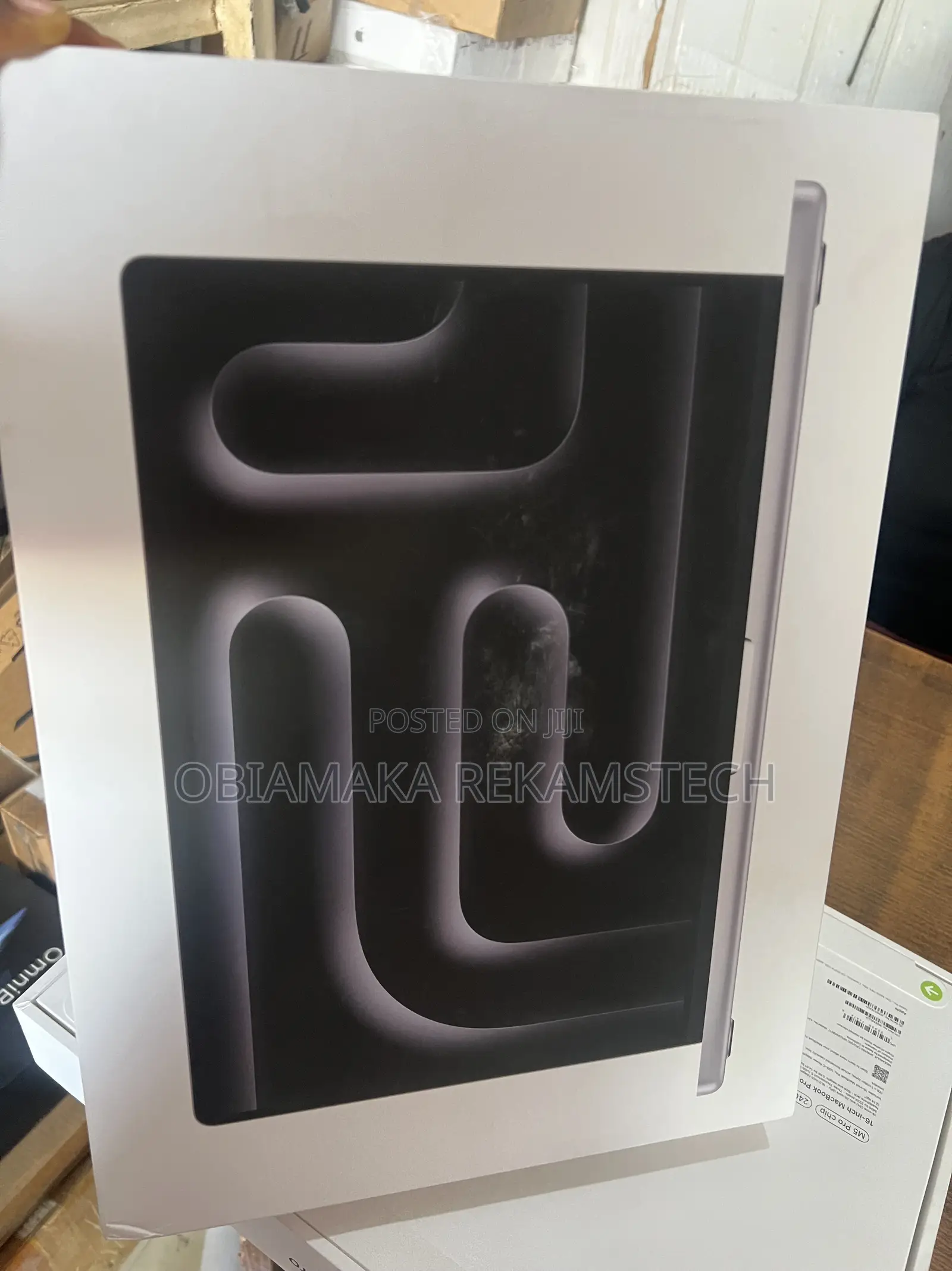 New Apple MacBook Pro 2026 M5 Pro 16-inch 24GB Apple M5 Pro SSD 1T