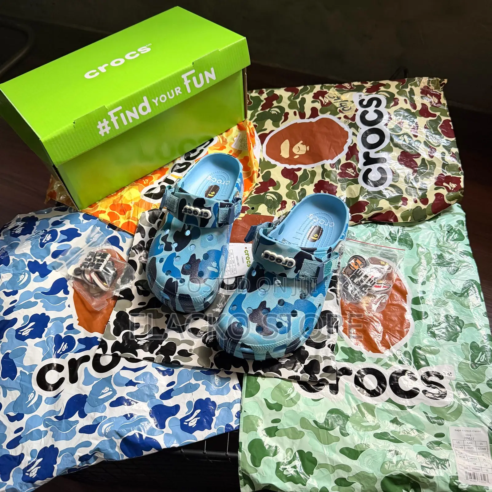 Original a Bathing Ape X Crocs Clogs