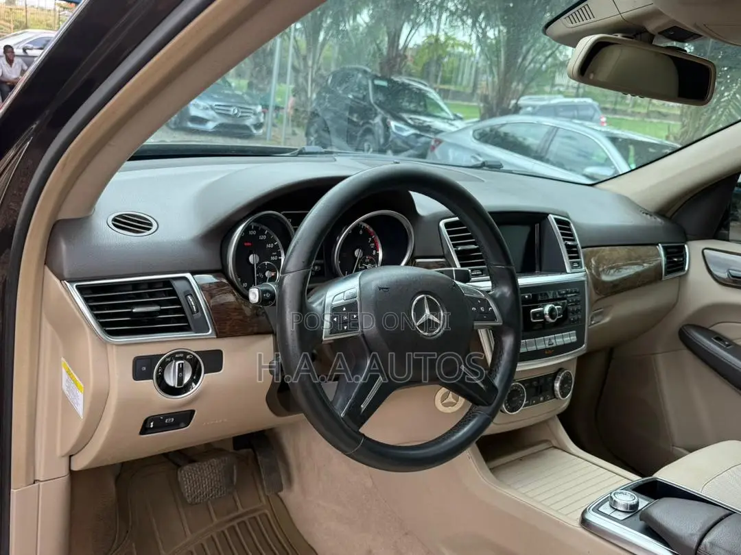 Mercedes-Benz M Class 2013 Gray