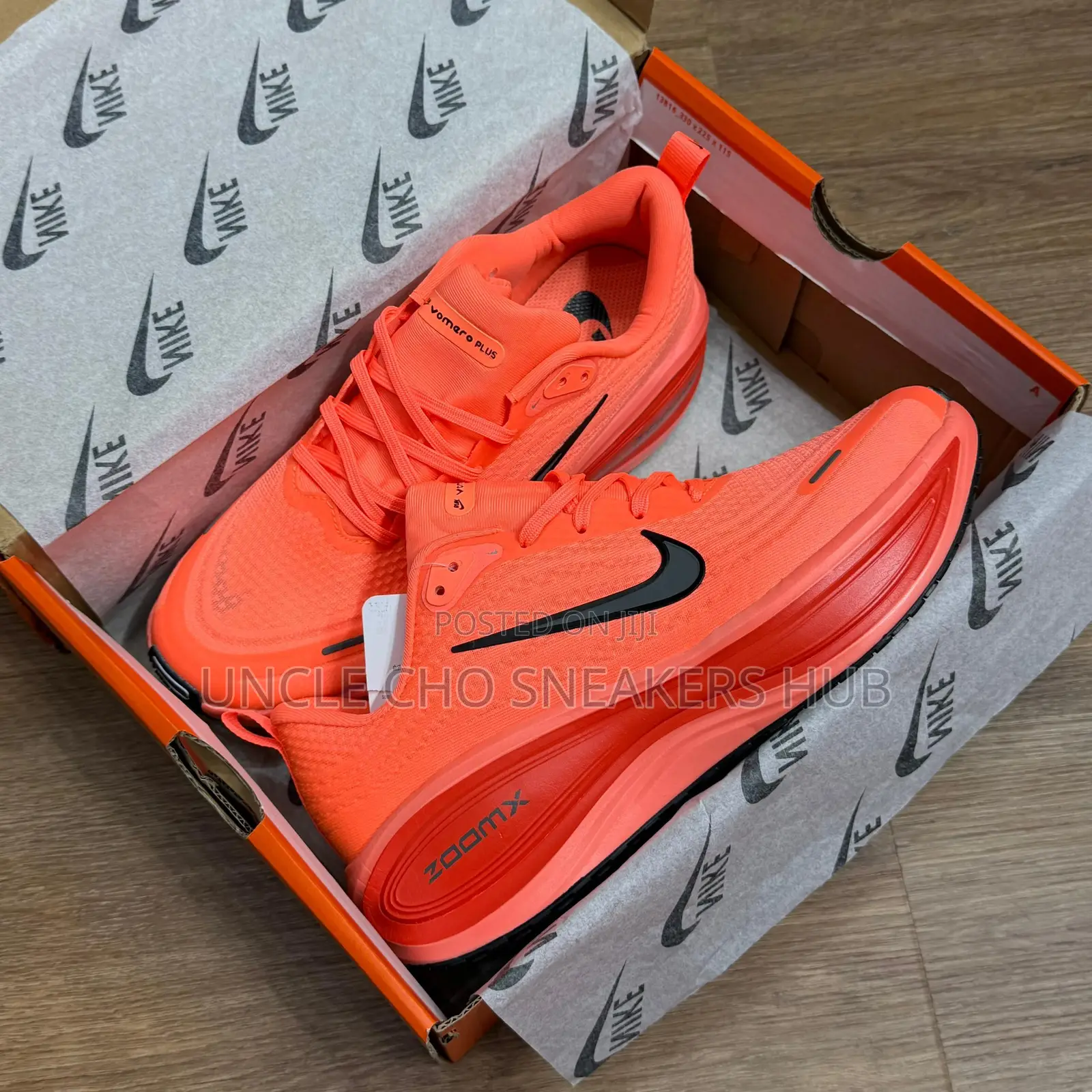 Nike Vomero Plus