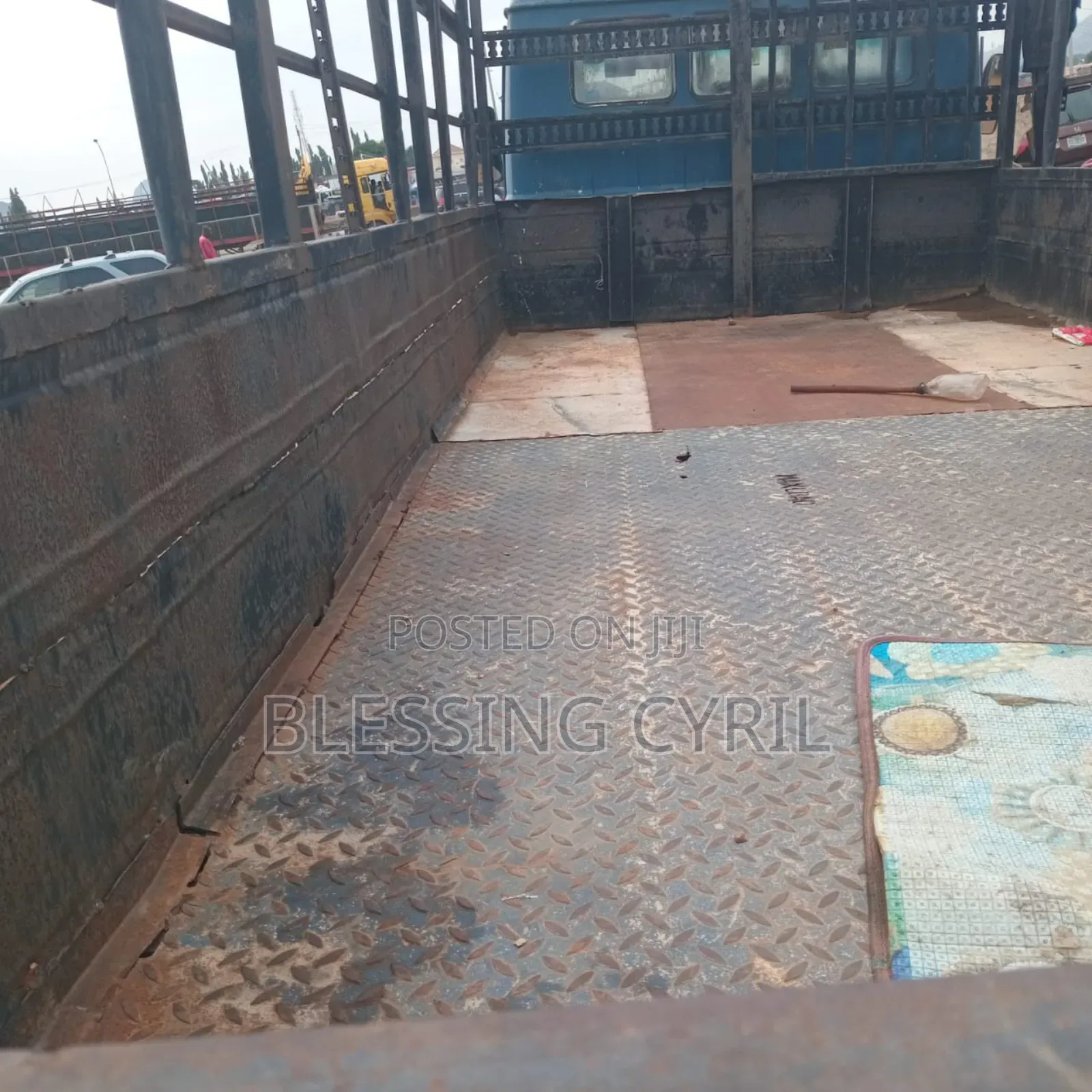 Mercedes-Benz Truck In a Buy and Drive Condition for 11m