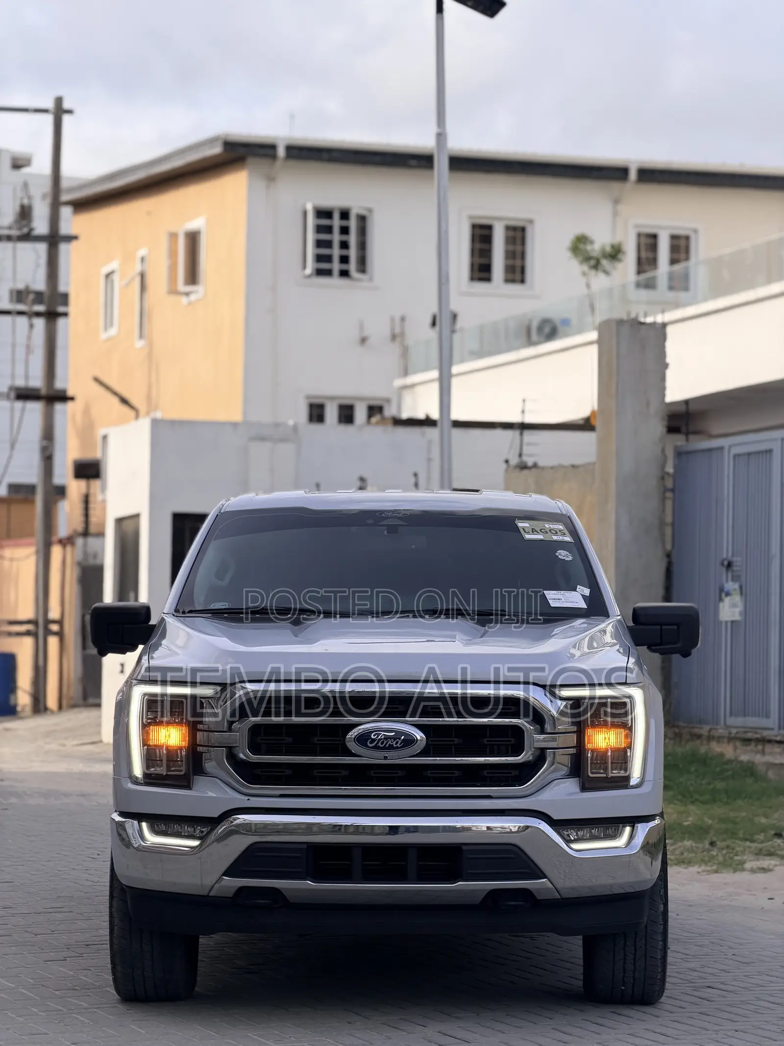 Ford F-150 XLT 2022 Gray