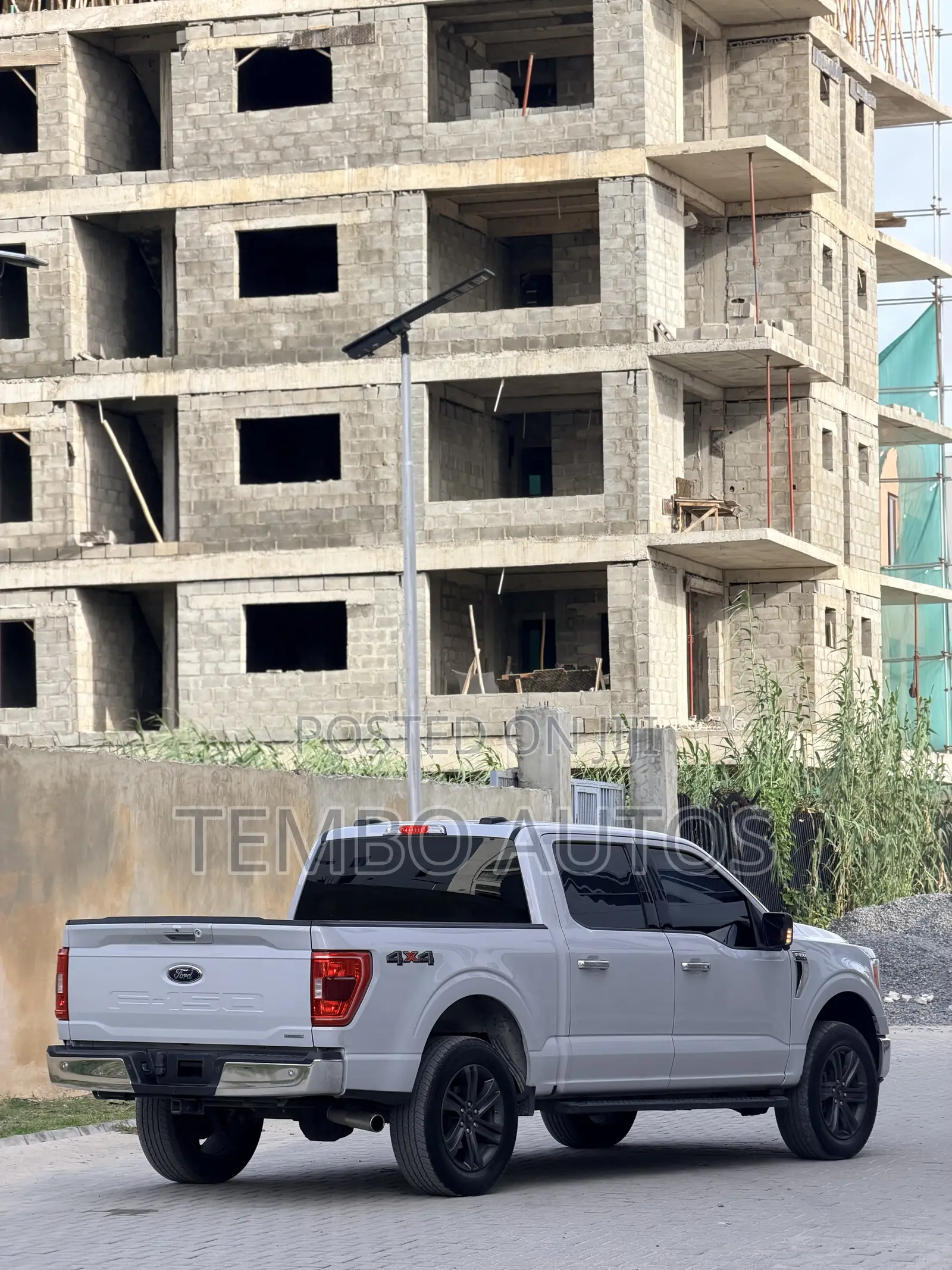 Ford F-150 XLT 2022 Gray