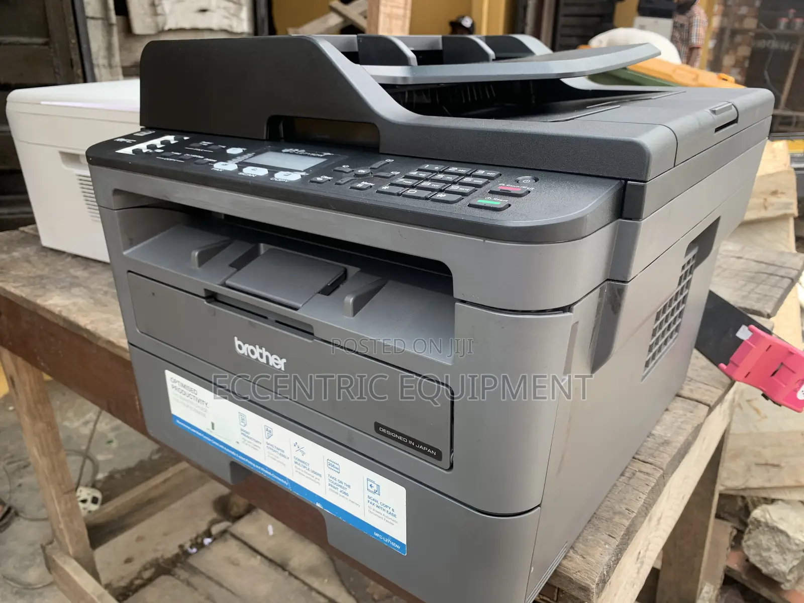 Brother MFC L2710dn Photocopier