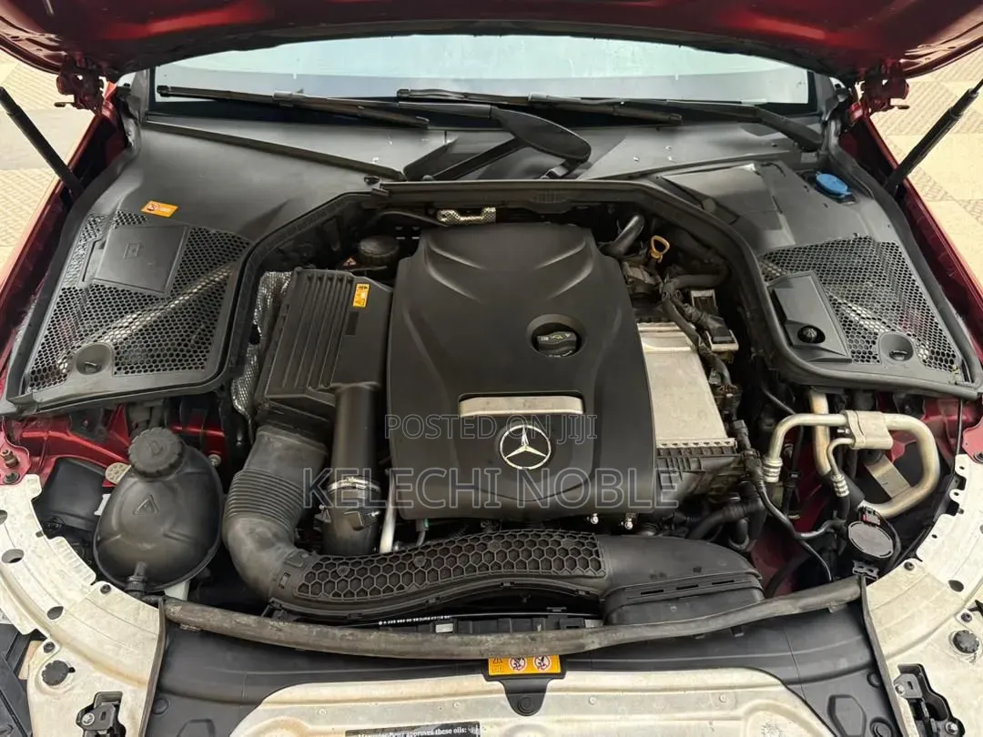 Mercedes-Benz C300 Base Coupe RWD (2.0L 4cyl 7A) 2017 Red