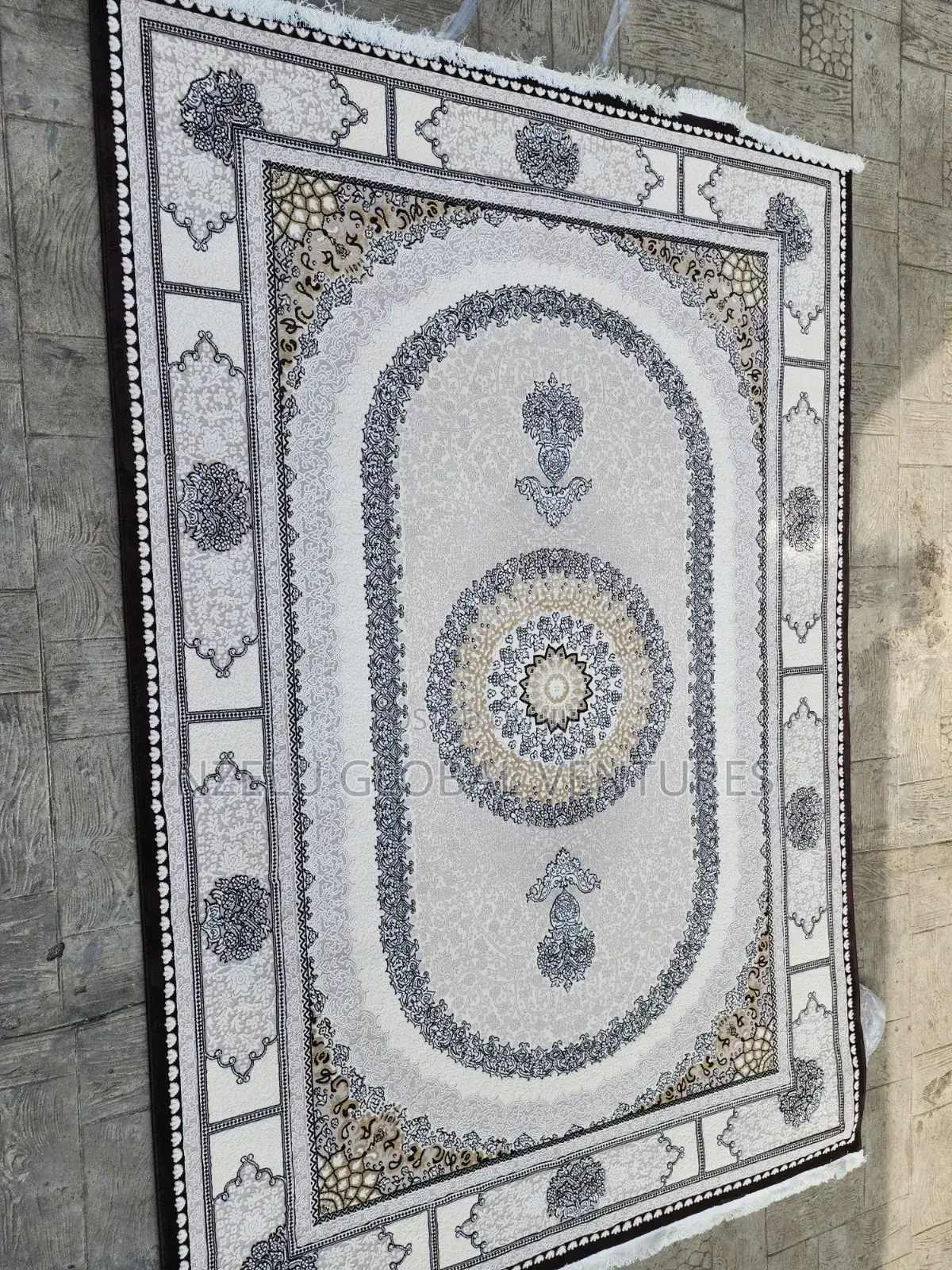Arabian Center Rugs