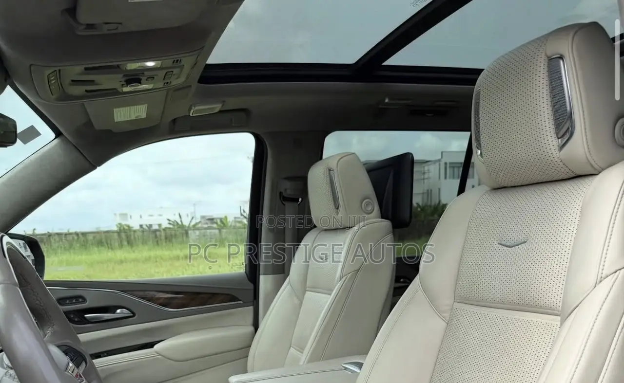 Cadillac Escalade Sport Platinum 4WD 2024 Red