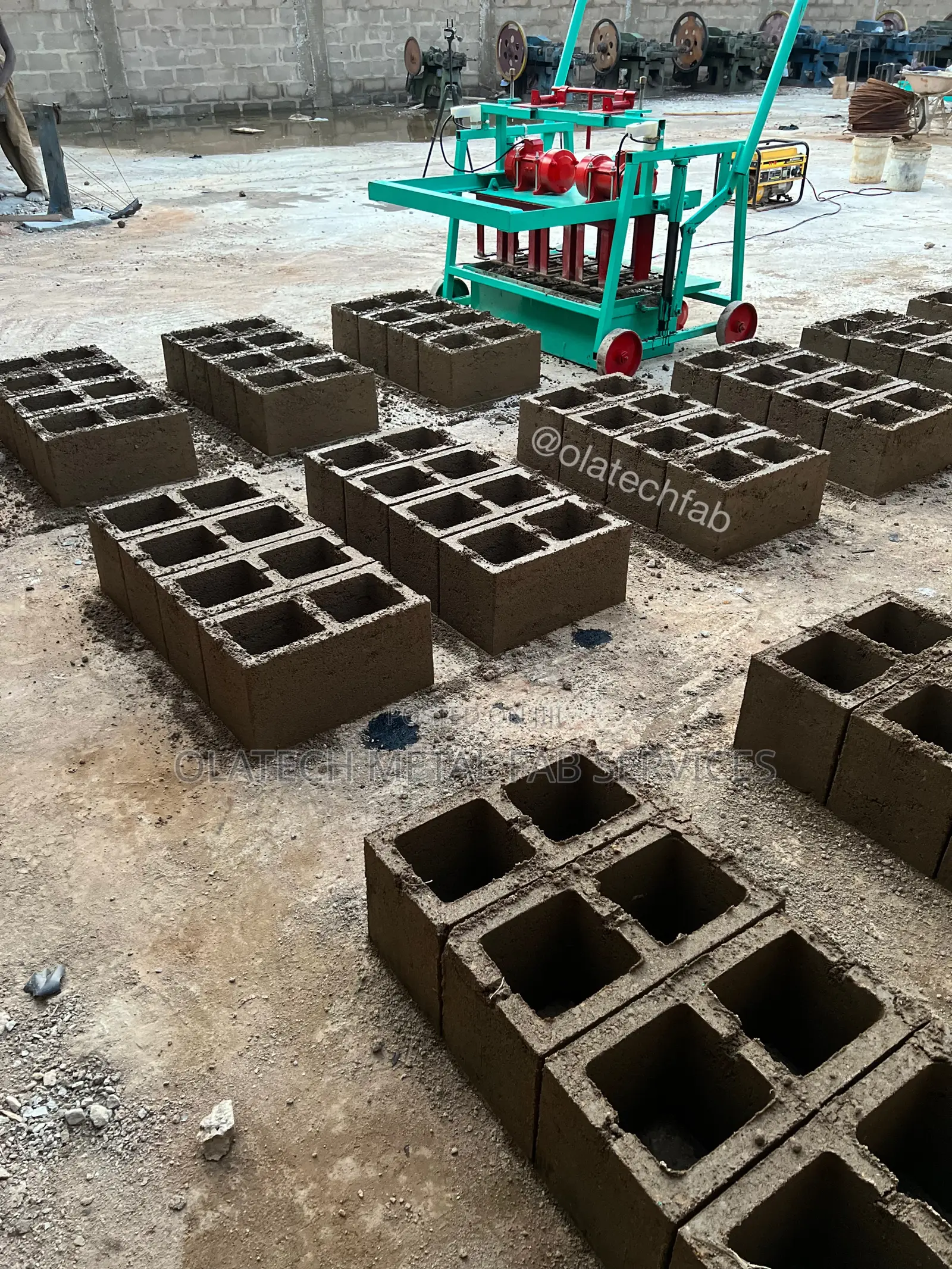 Concrete Block Moulding Machine 3500daily