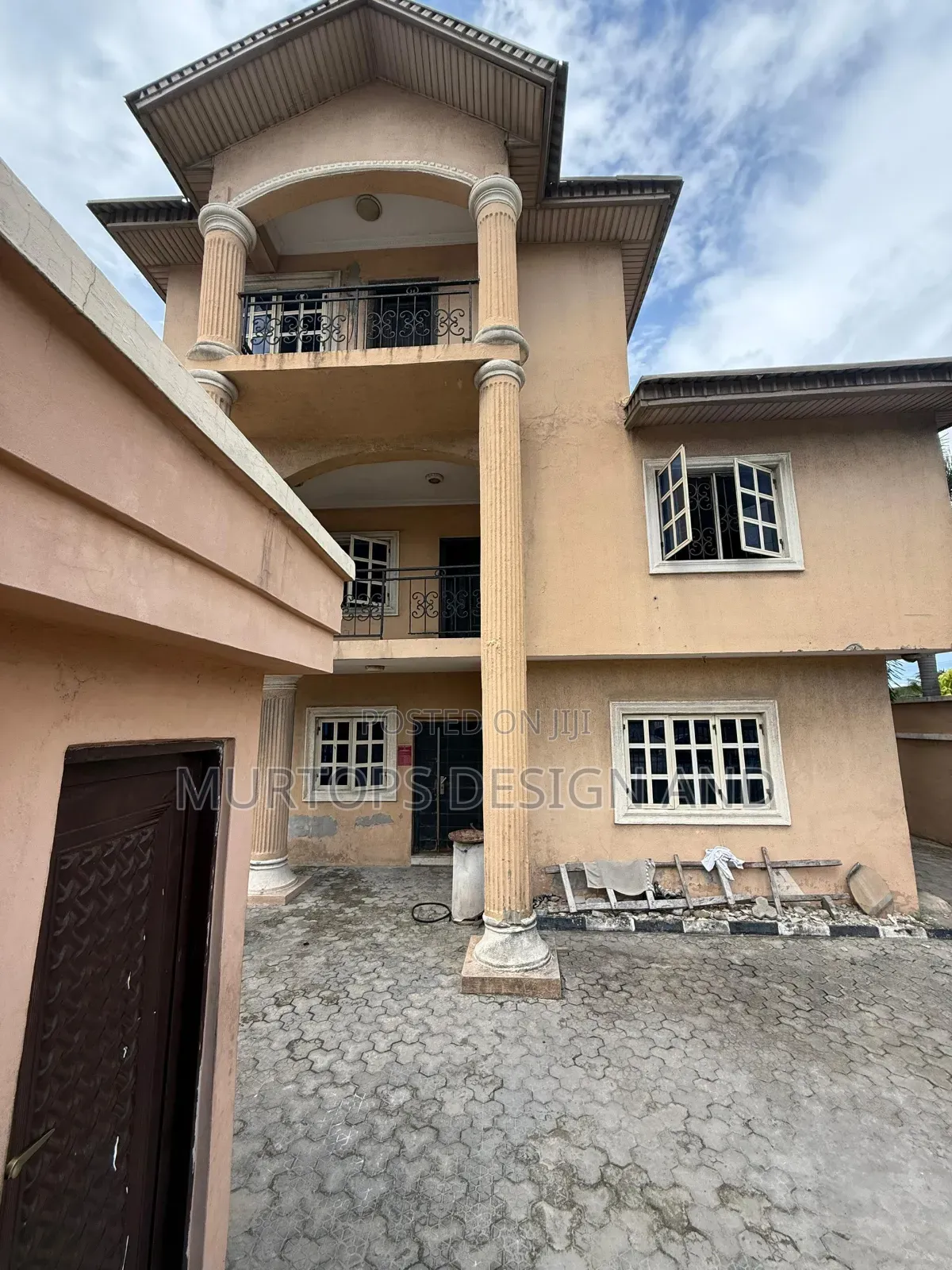 Commercial Property Up for Rent With Elevator, At Phase 1