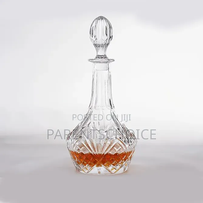 Glass Whisky Decanter Liquor Container Bottle - 730ml/ 25oz