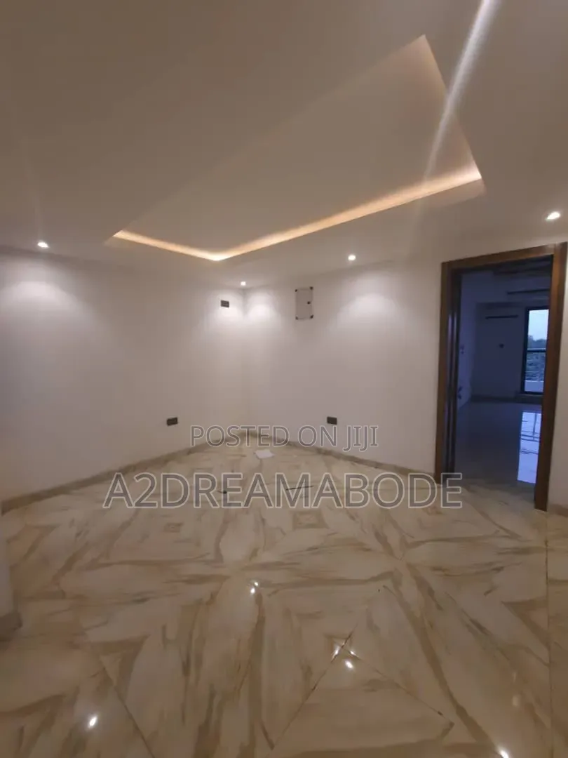 4bdrm Duplex in Ikeja Gra for rent