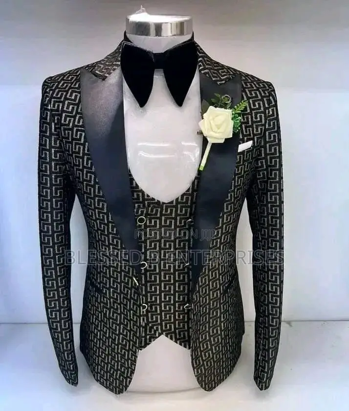 Men Bespoke Suit Lagos Nigeria