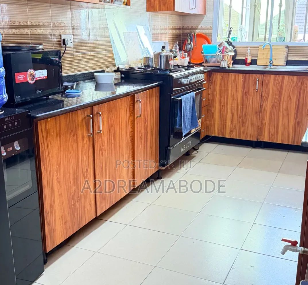 Furnished 3bdrm Apartment in Ikeja Lagos for rent