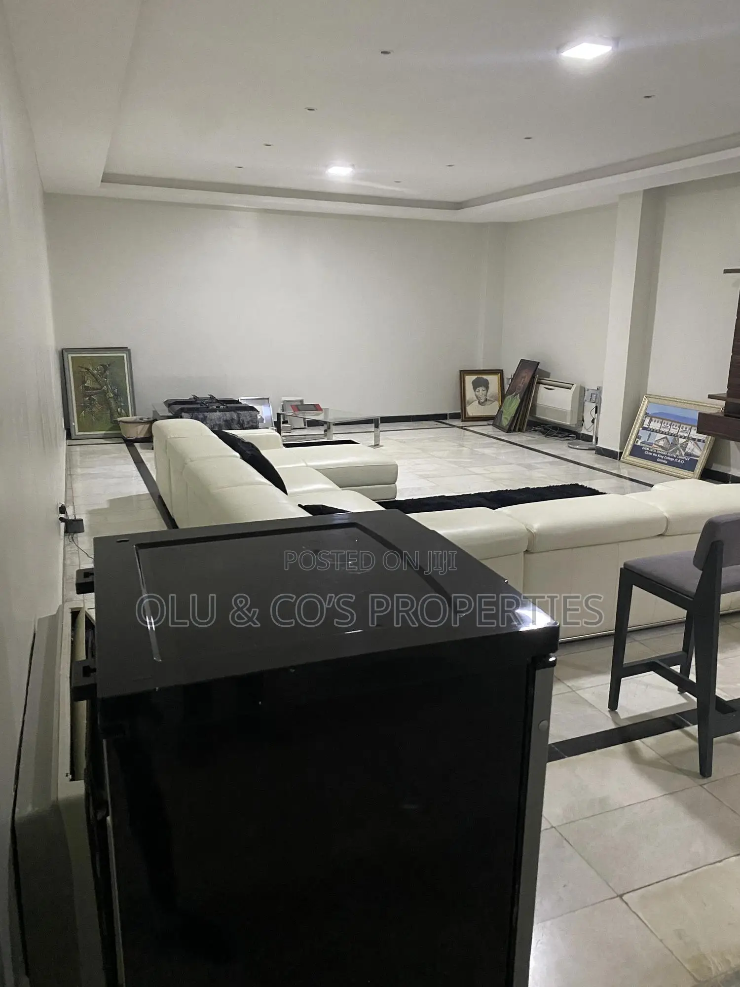 Furnished Office Space