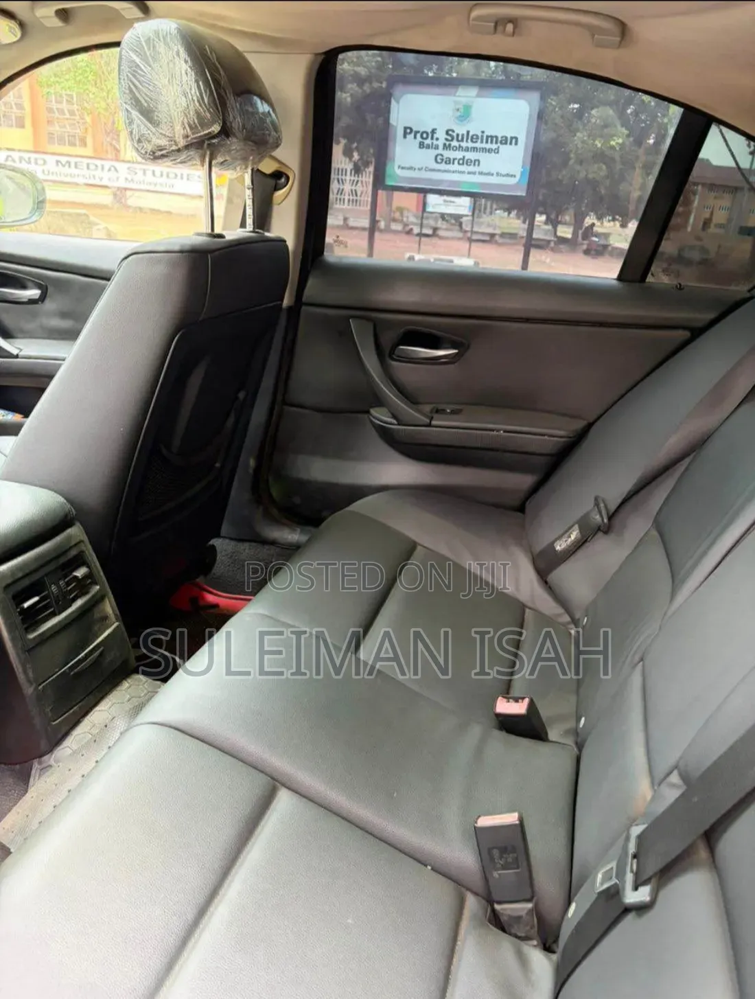 BMW 328i 2011 Orange