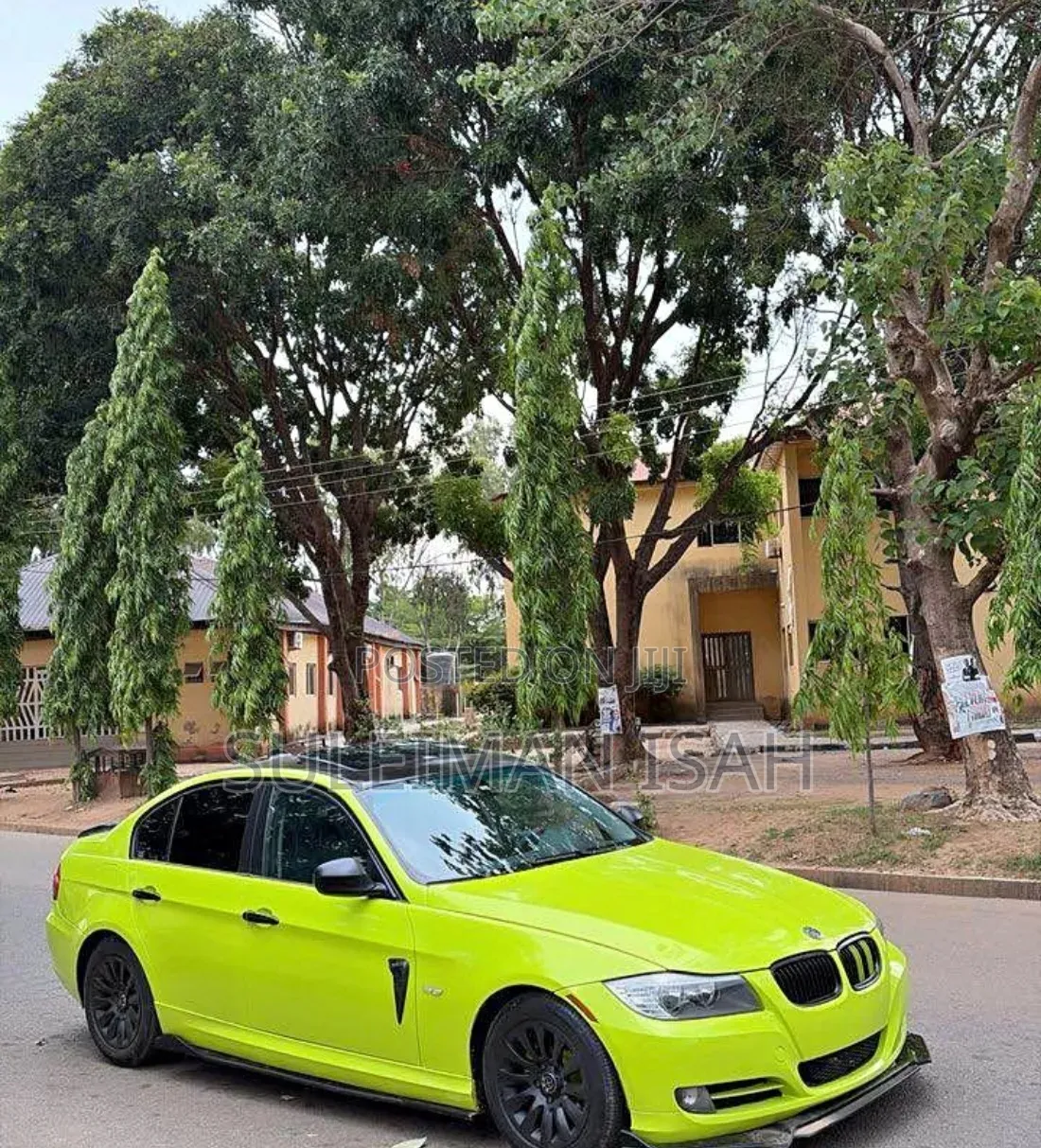 BMW 328i 2011 Orange