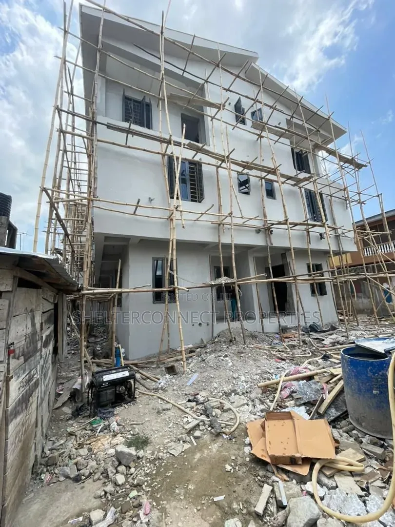 4bdrm Duplex in Ifako-Gbagada for sale