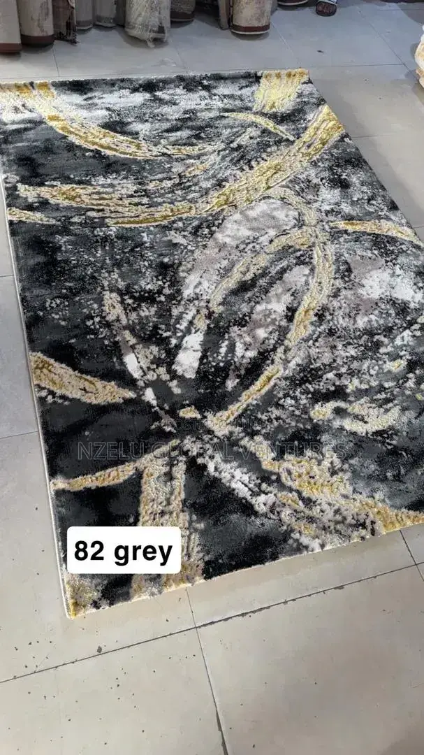 Modern Design Centre Rug - Durable Easy Clean