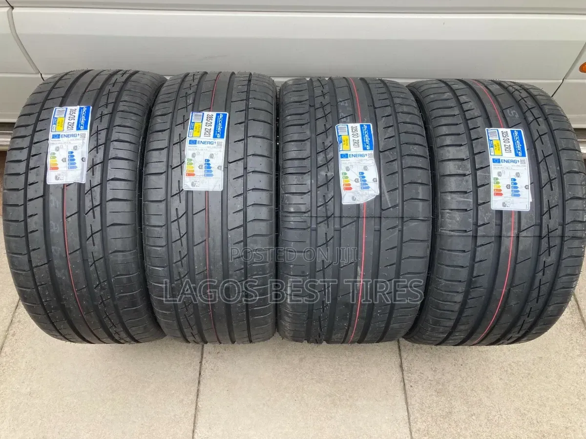 Brand New Accelera Iota St68 Premium Staggered Tyre Set (325 30 21