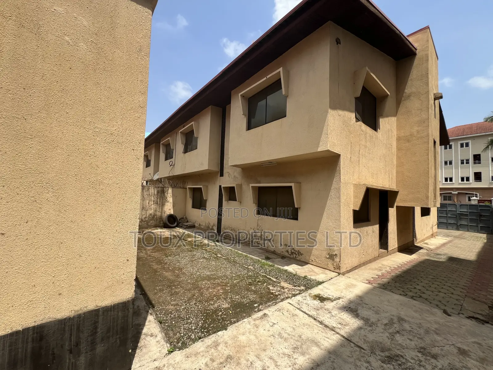 Commercial Property for Rent in Garki