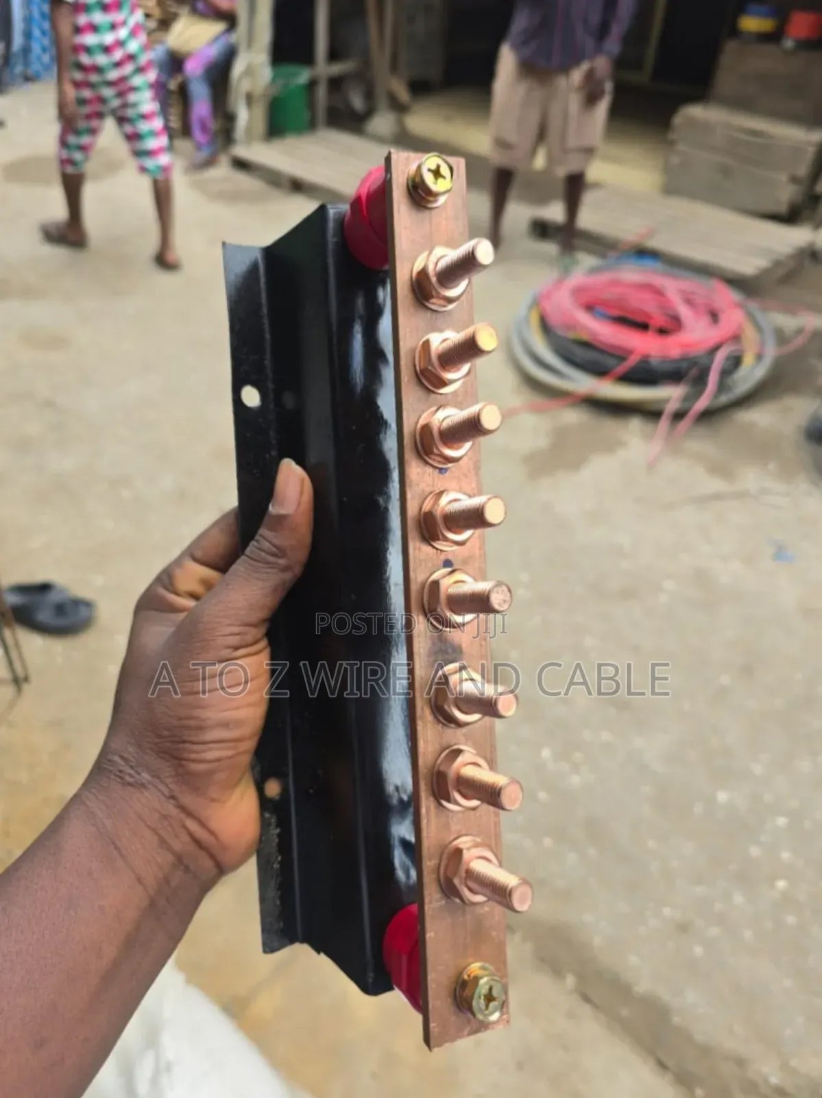 8 Way Copper Busbar With Insulator, Copper Bolt Black Base
