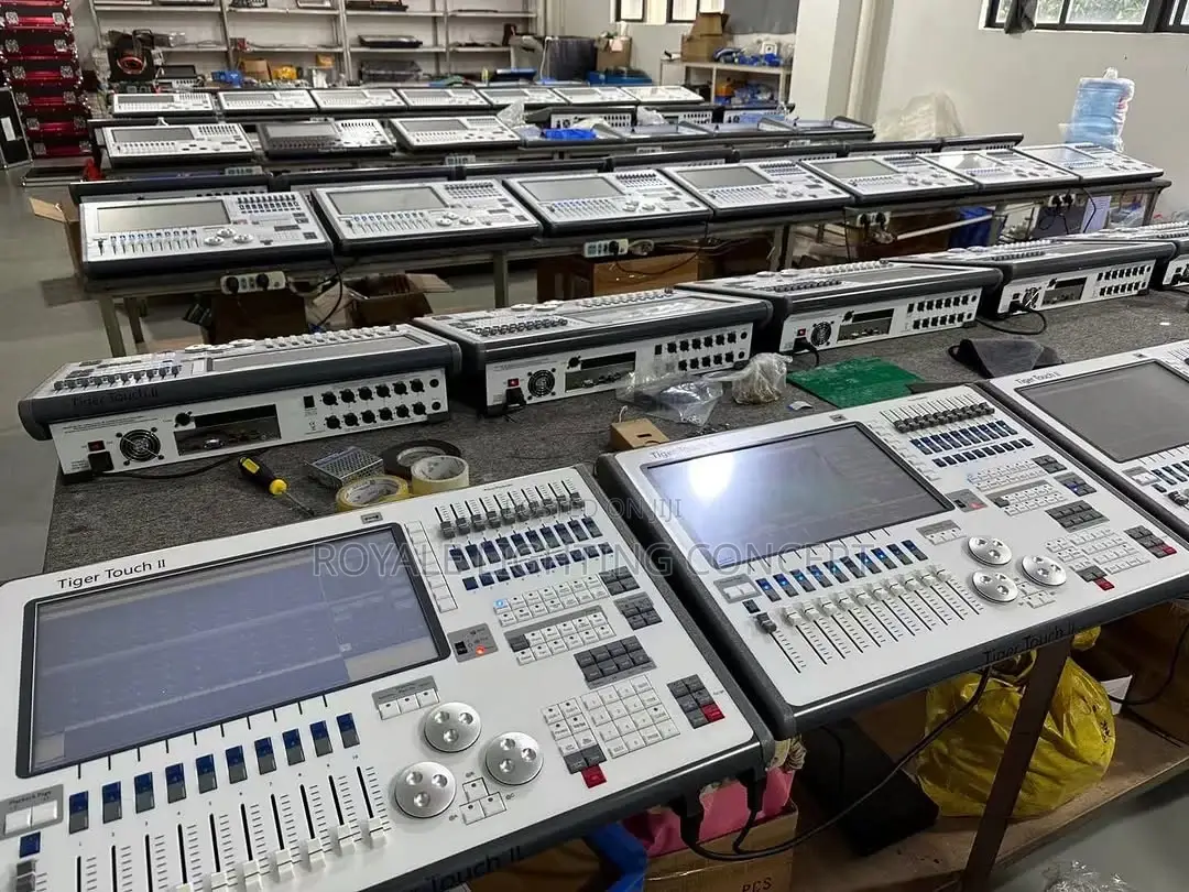 Tiger Touch 2 Light Console